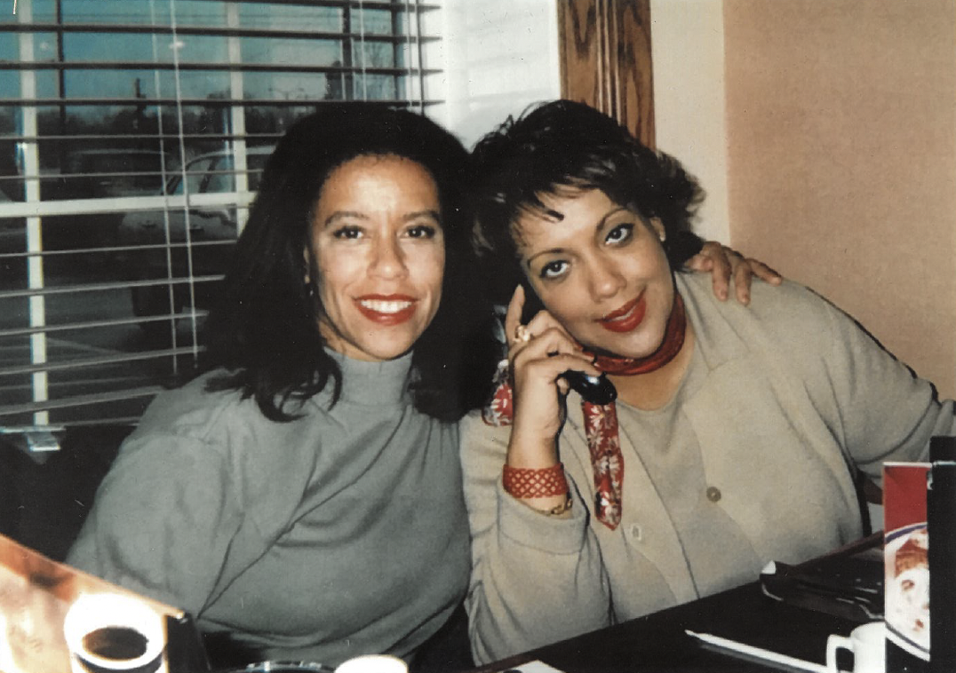 Leslie and her sister Deborah