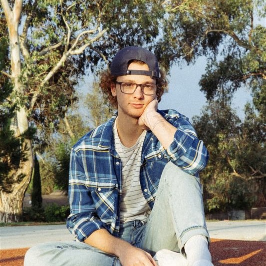 Kieran Rhodes: A Musical Salon