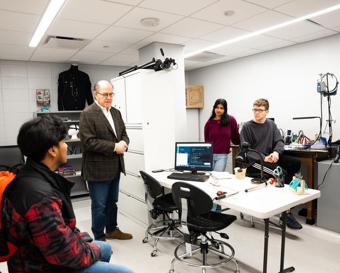 prete and students in the lab