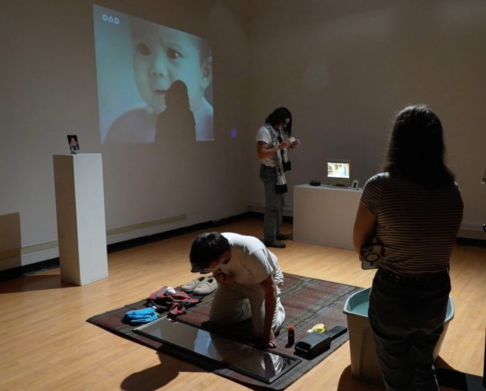 sisi performing at the mca