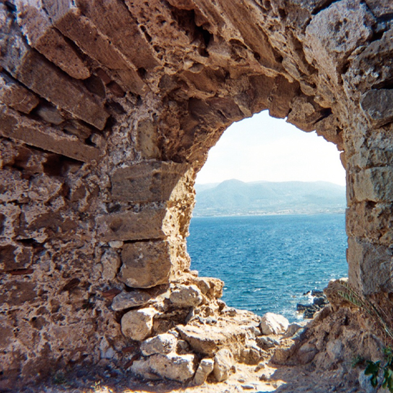 Students in outdoor lecture at ancient site in Greece