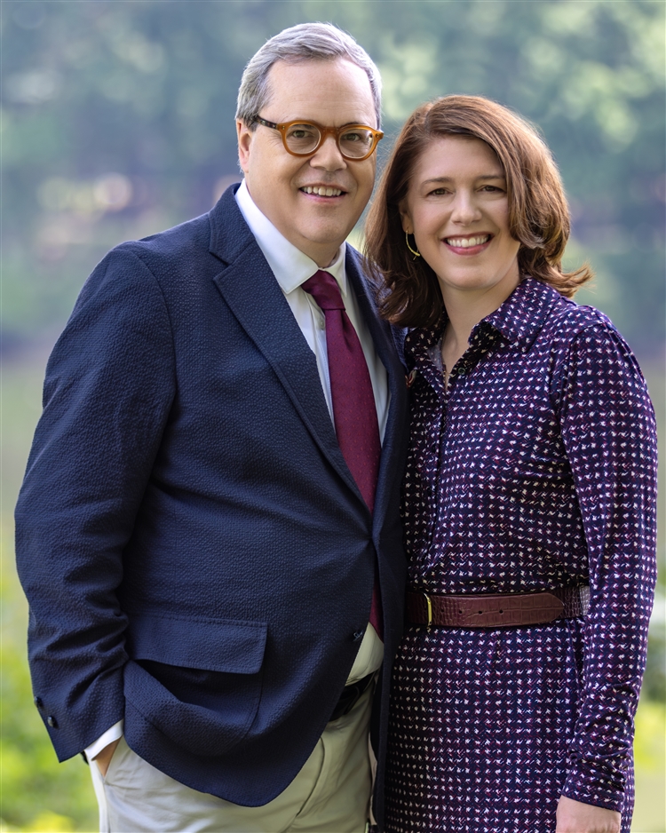 man and woman outdoor portrait