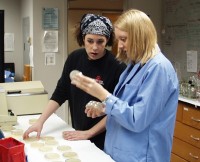 two student working in lab